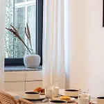 Appartement Olive Tree House By Lovelystay *