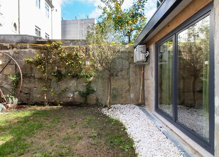 Apartman Olive Tree House By Lovelystay *