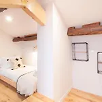 Olive Tree House By Lovelystay Appartement