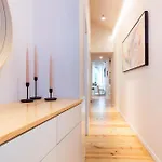 Olive Tree House By Lovelystay Appartement