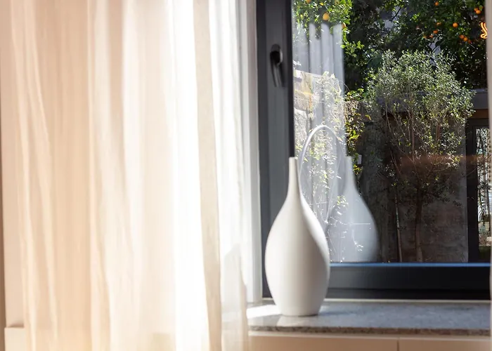 Olive Tree House By Lovelystay *