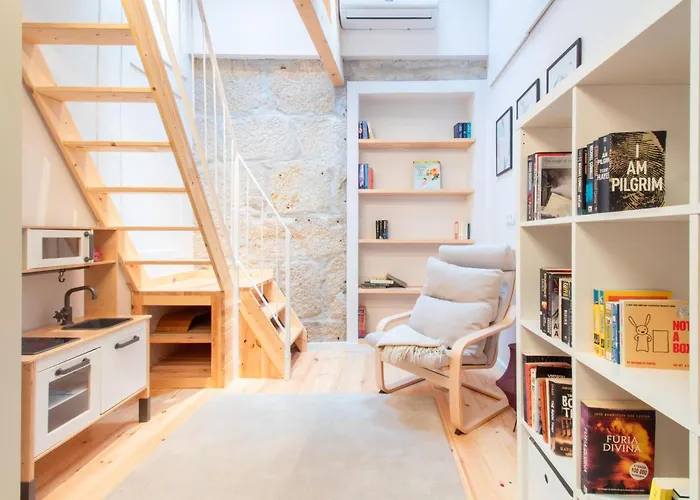 Olive Tree House By Lovelystay