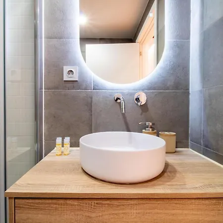 Olive Tree House By Lovelystay アパート *