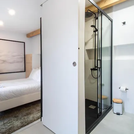 Olive Tree House By Lovelystay ポルト