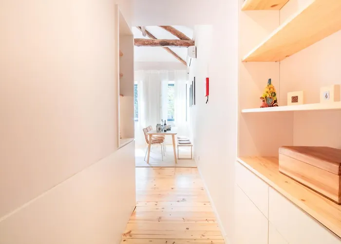 Olive Tree House By Lovelystay Lägenhet *